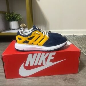 Adidas Men's Energy Cloud Navy Yellow CP9602 Size 9